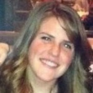 Meet your Posher, Adrienne